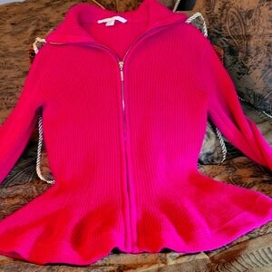 Boston Proper Pink V-Neck Sweater zipper closewith Ribbed Knit and Peplum Style